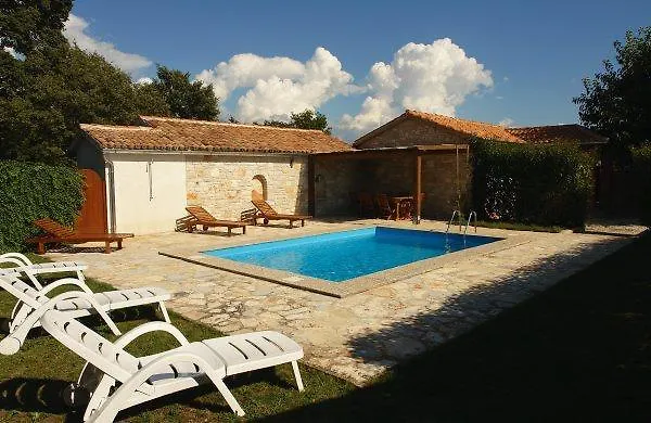 Holiday Home Sandra Vila