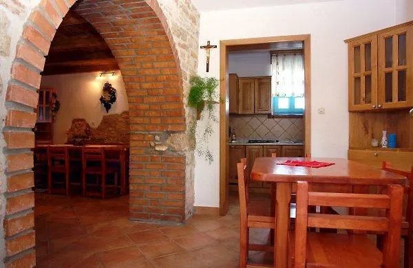 Holiday Home Sandra 0*, Sveti Lovrec Pazenaticki